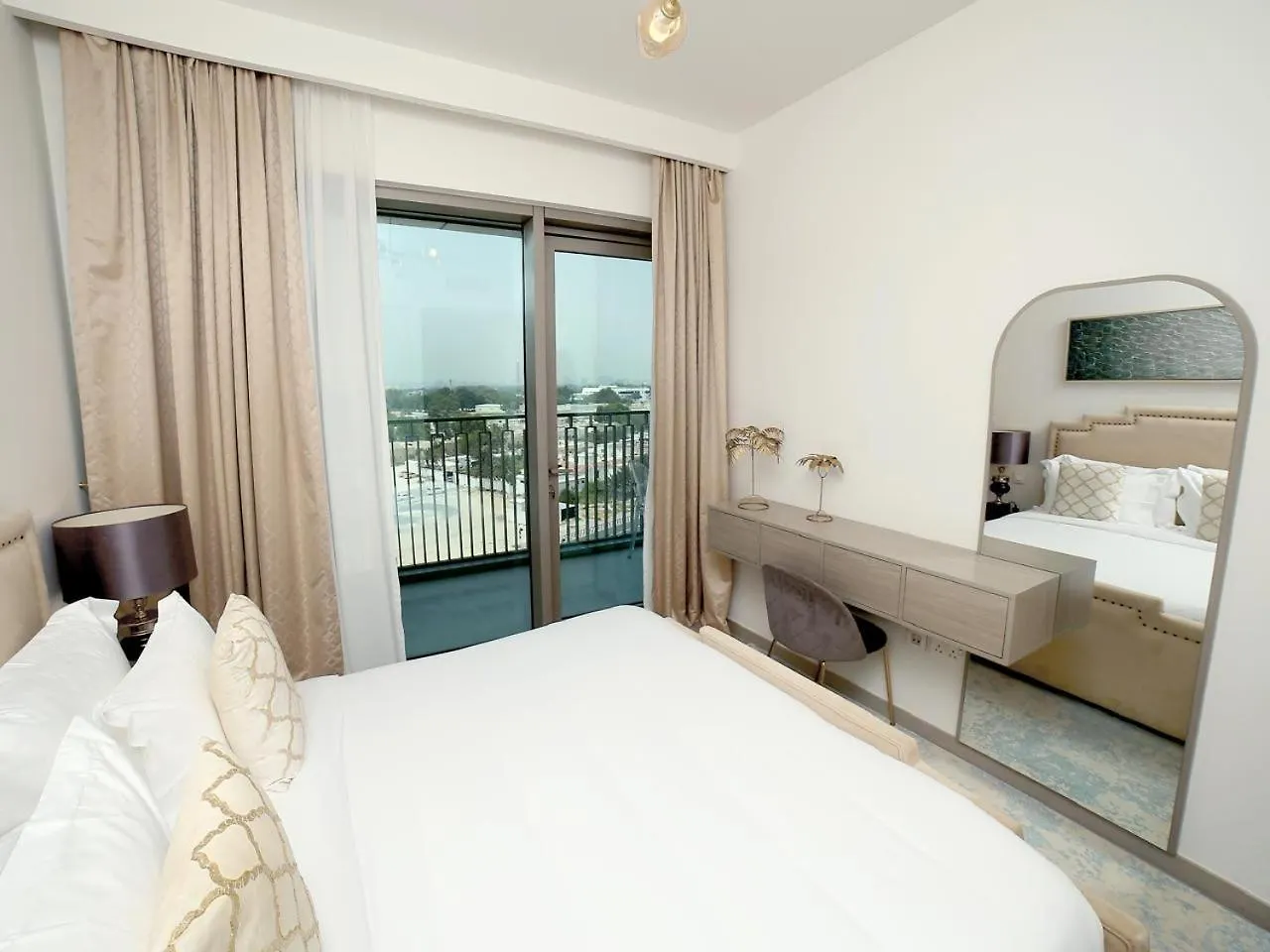 Downtown Views Dubai Mall 2-Bedroom Haven 0*,