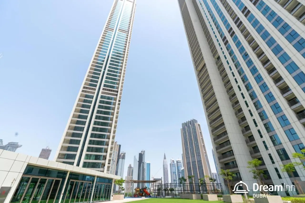 Apartment Downtown Views Dubai Mall 2-Bedroom Haven United Arab Emirates